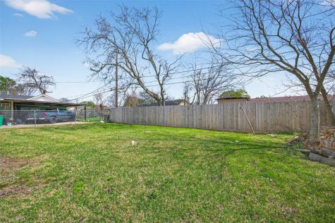 2202 Alabama Street Baytown TX 77520