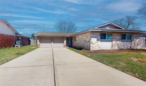 10031 Old Orchard Road La Porte TX 77571