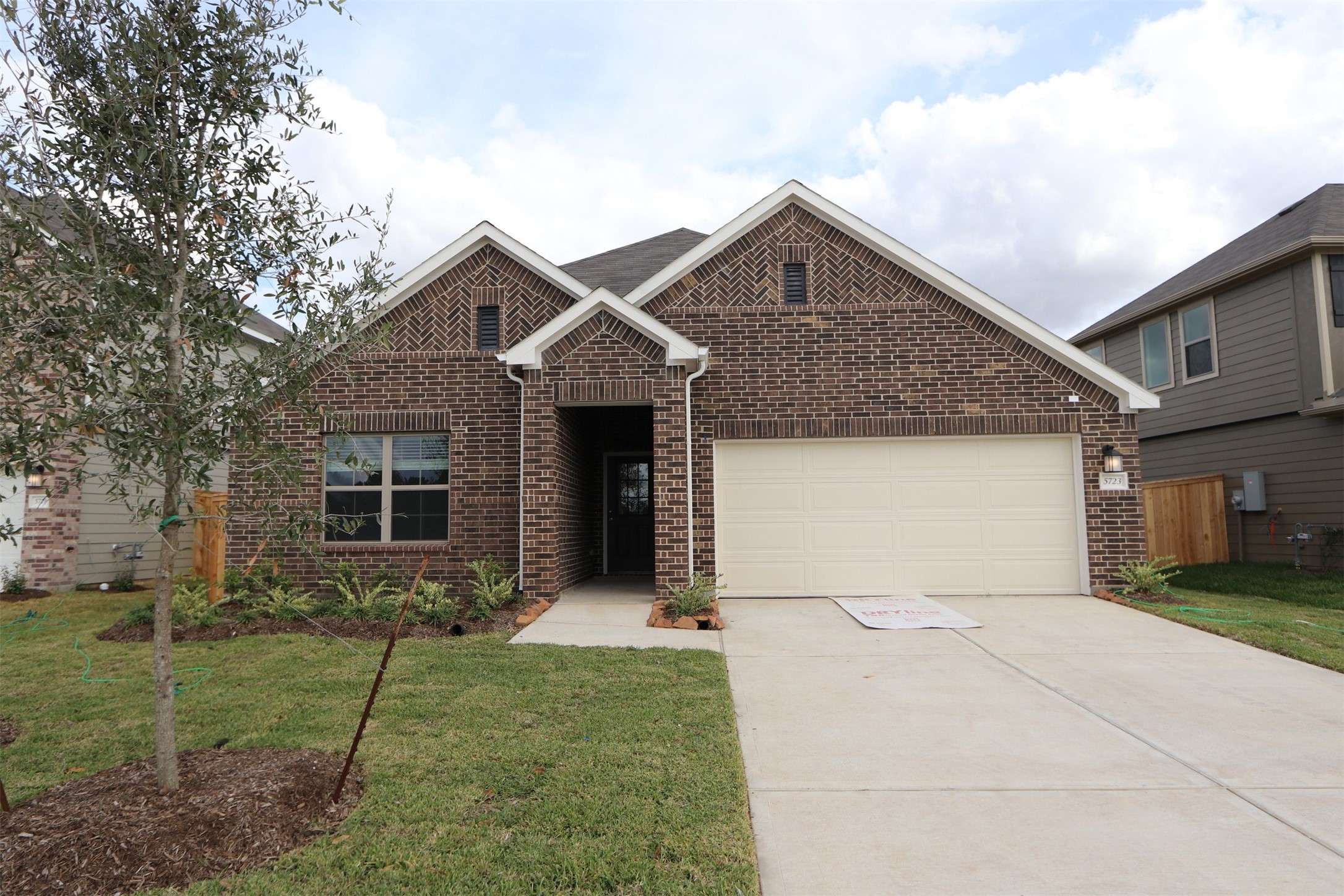 5723 Daylight Cove Fulshear TX 77441