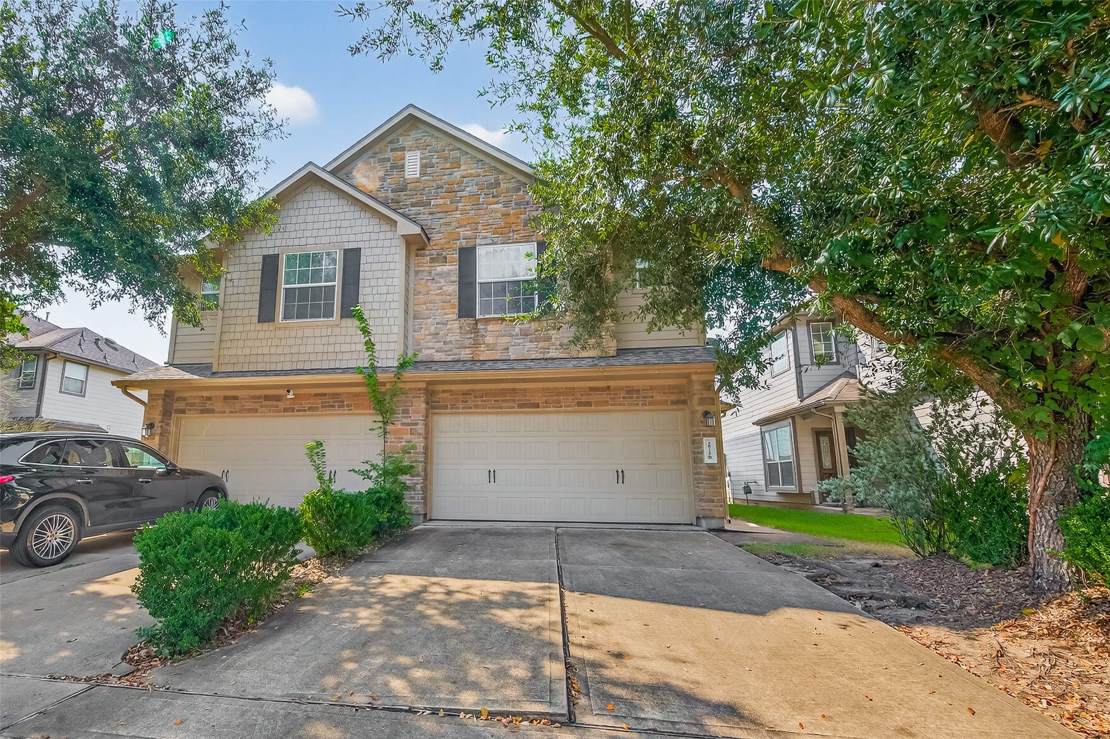 2726 Maybrook Hollow Lane Houston TX 77047