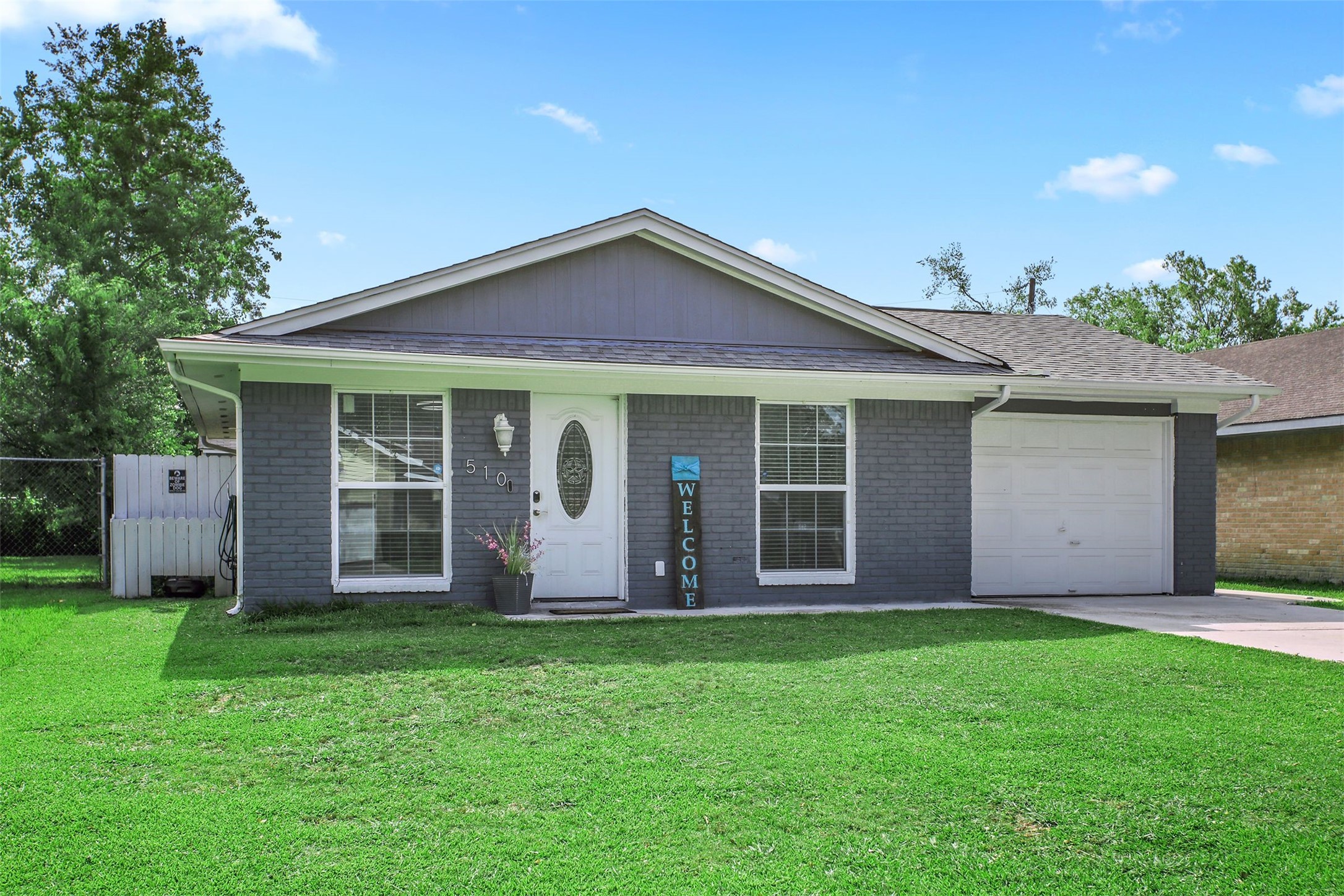 510 N 13th Street La Porte TX 77571