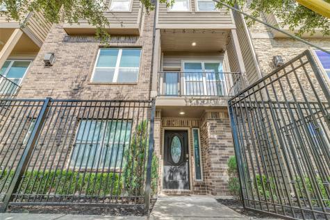 5810 England Street Houston TX 77021