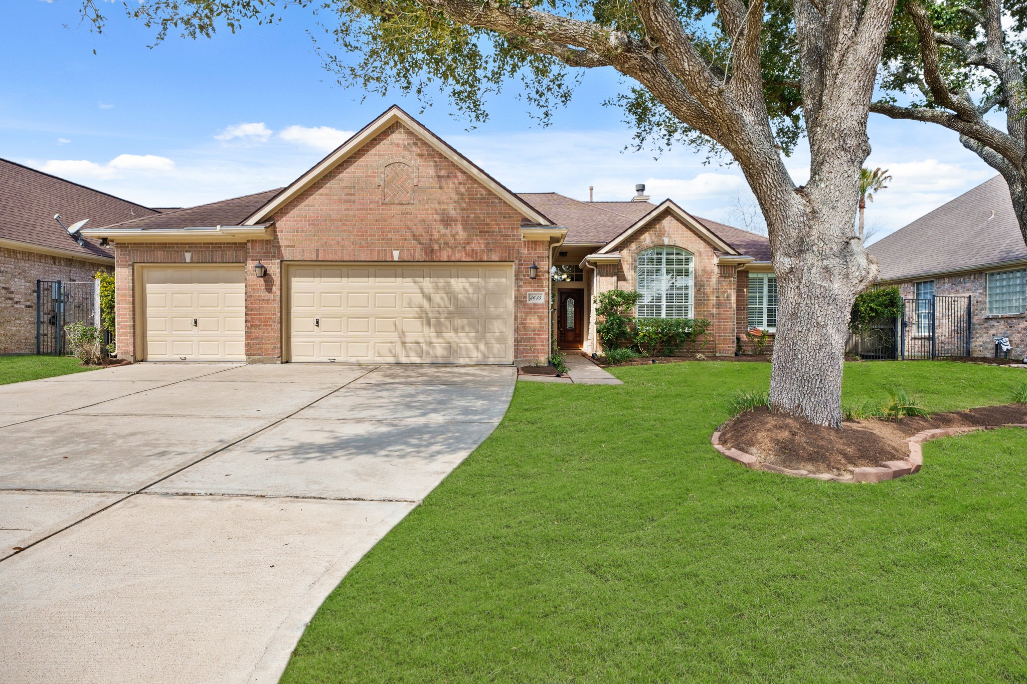 3615 E Cedar Hollow Drive Pearland TX 77584