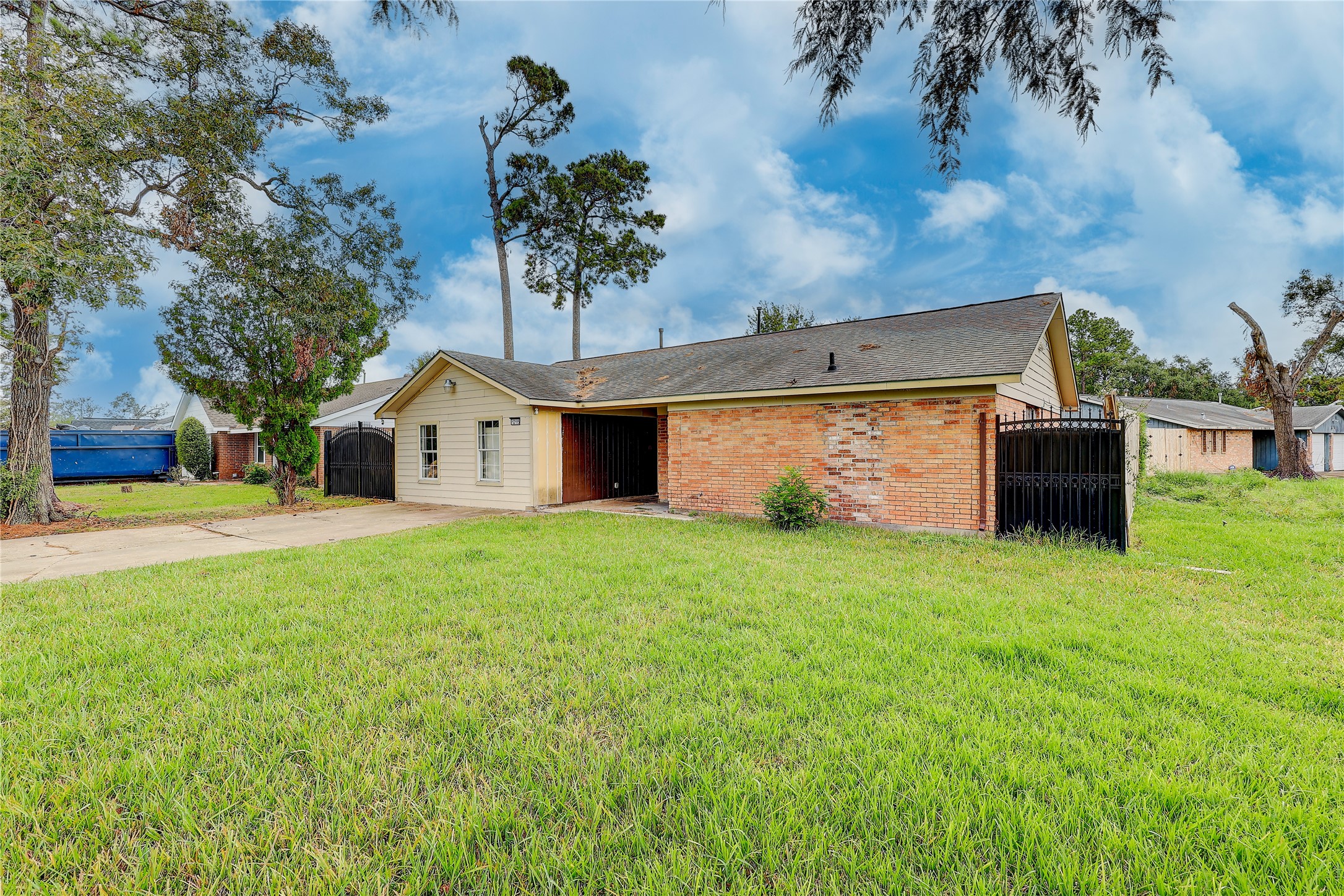 12115 Wood Forest Drive Houston TX 77013