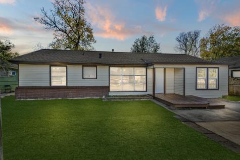 714 Valerie Avenue Pasadena TX 77502
