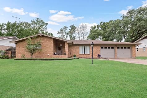 1865 Rikisha Lane Beaumont TX 77706