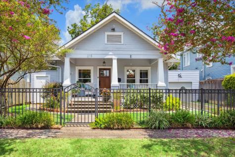 215 Parkview Street Houston TX 77009