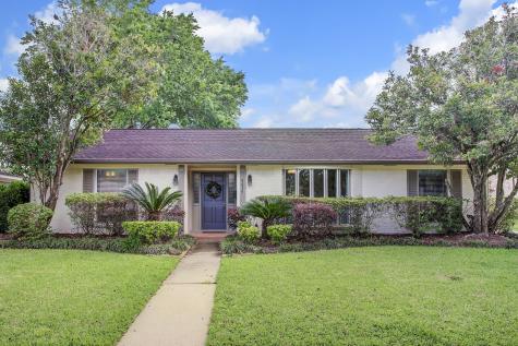 5615 Braesvalley Drive Houston TX 77096