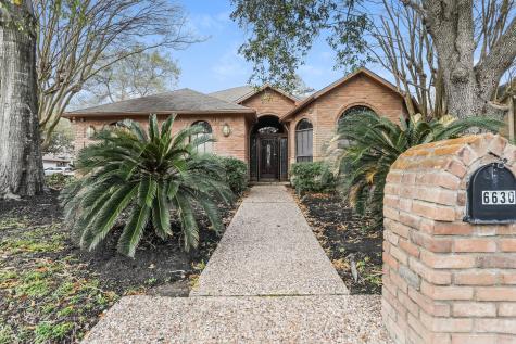 6630 Oakland Hills Drive Houston TX 77069