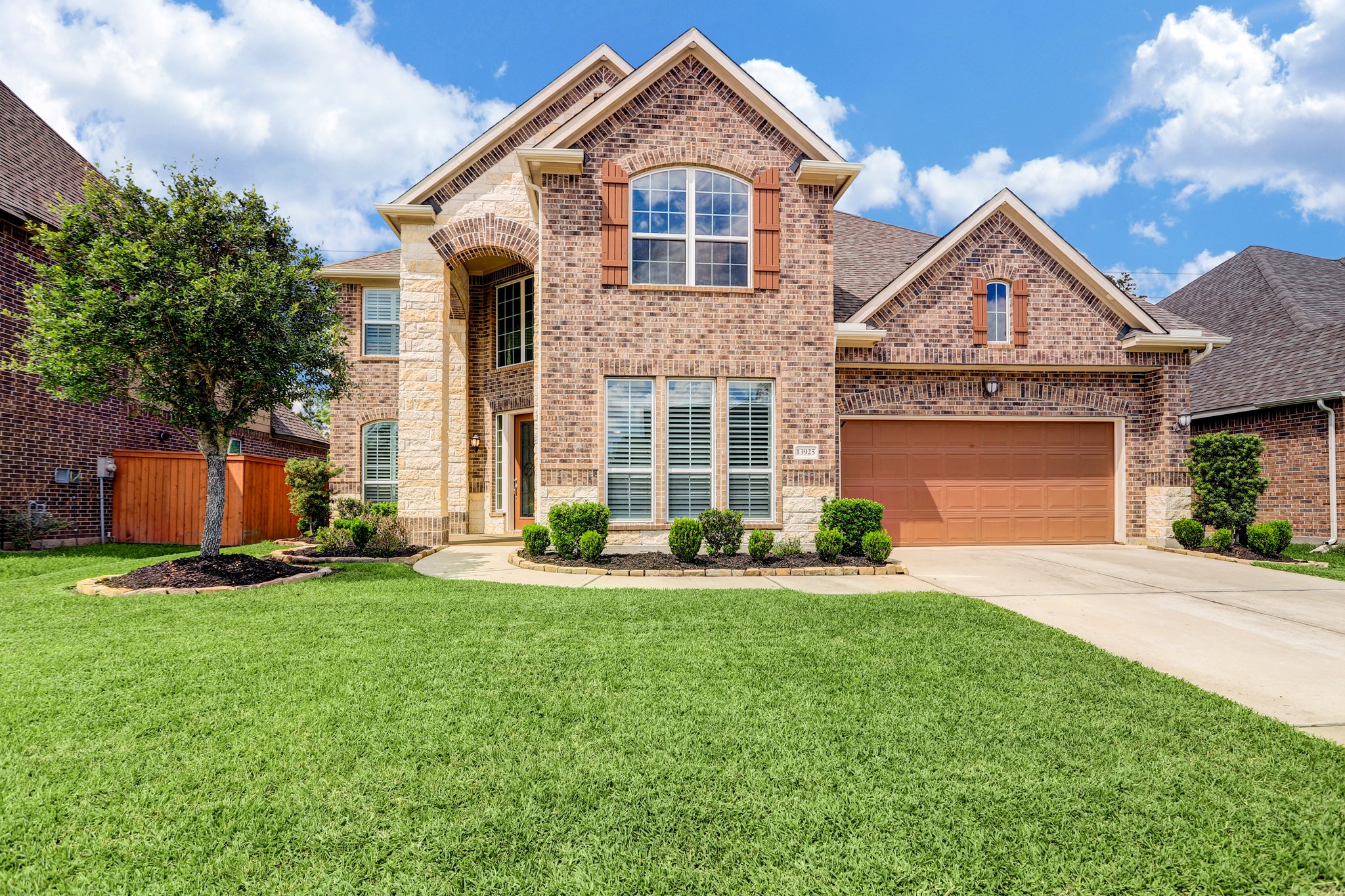 13925 Northline Lake Drive Houston TX 77044
