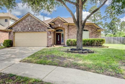 10406 Friars Hill Houston TX 77070
