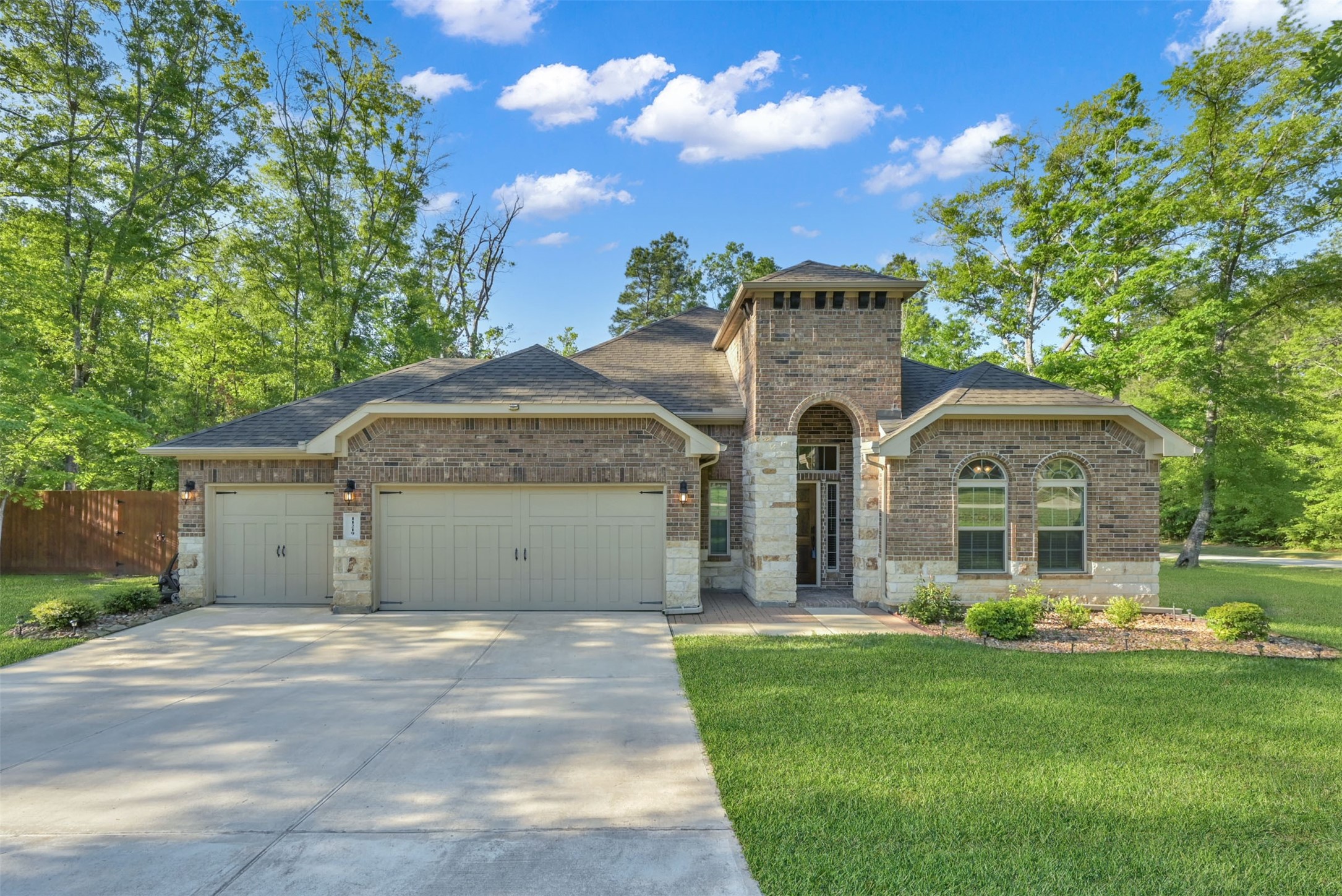 11219 Quiet Lake Drive Conroe TX 77304