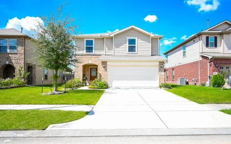 11731 Main Oak Street Houston TX 77038