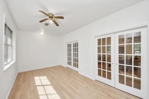 3607 S Main Street Anahuac TX 77514