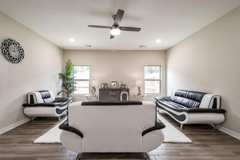 10610 Ellerston Cleveland TX 77327