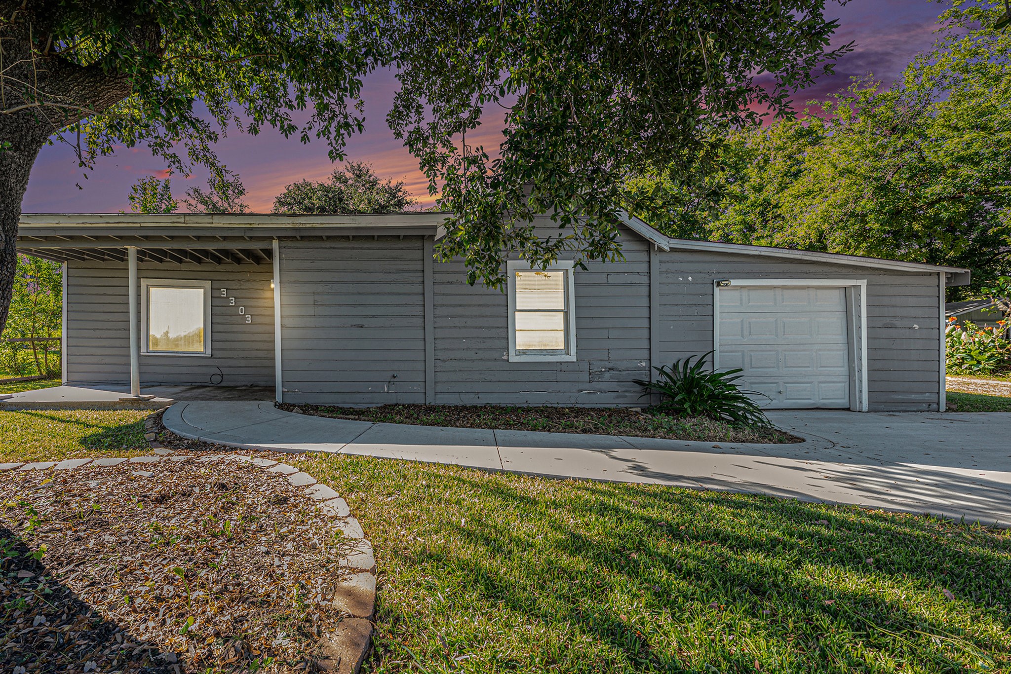 3303 1st Avenue N Texas City TX 77590
