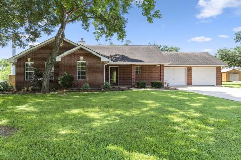 1027 Garden Oaks Street Columbus TX 78934