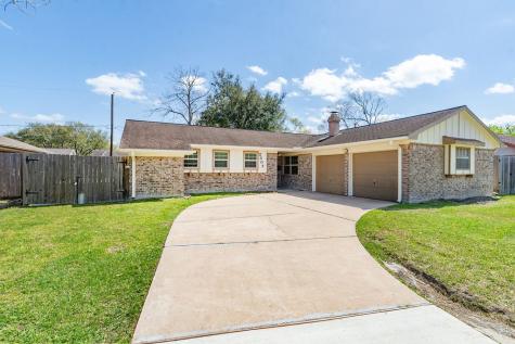 2307 Francis Drive Pearland TX 77581