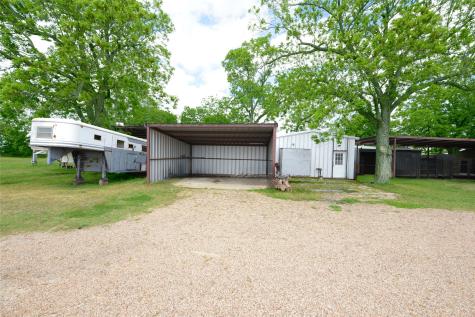 7523 State Highway 21 W Caldwell TX 77836