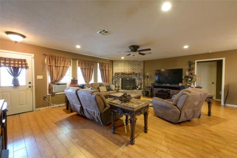 7523 State Highway 21 W Caldwell TX 77836
