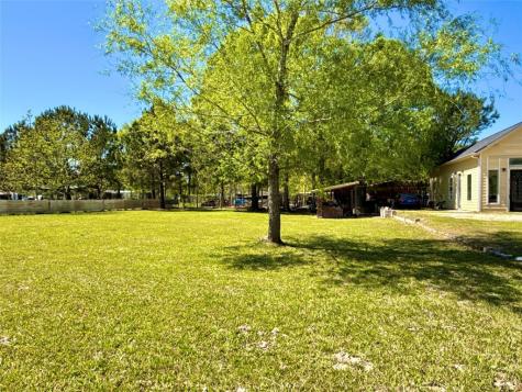 270 County Road 3409 Cleveland TX 77327