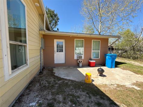 270 County Road 3409 Cleveland TX 77327
