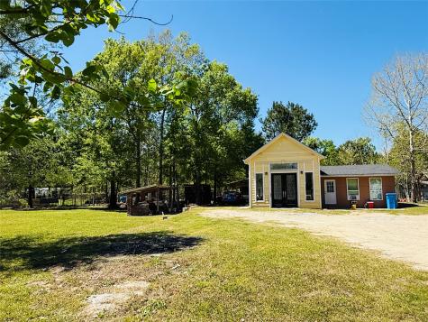 270 County Road 3409 Cleveland TX 77327