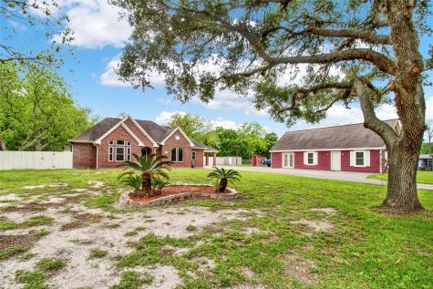 13117 4th 1/2 Street Santa Fe TX 77510