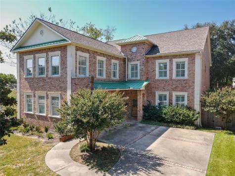 1011 Mulberry Lane Bellaire TX 77401