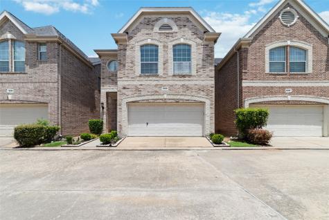 10014 Holly Chase Drive Houston TX 77042