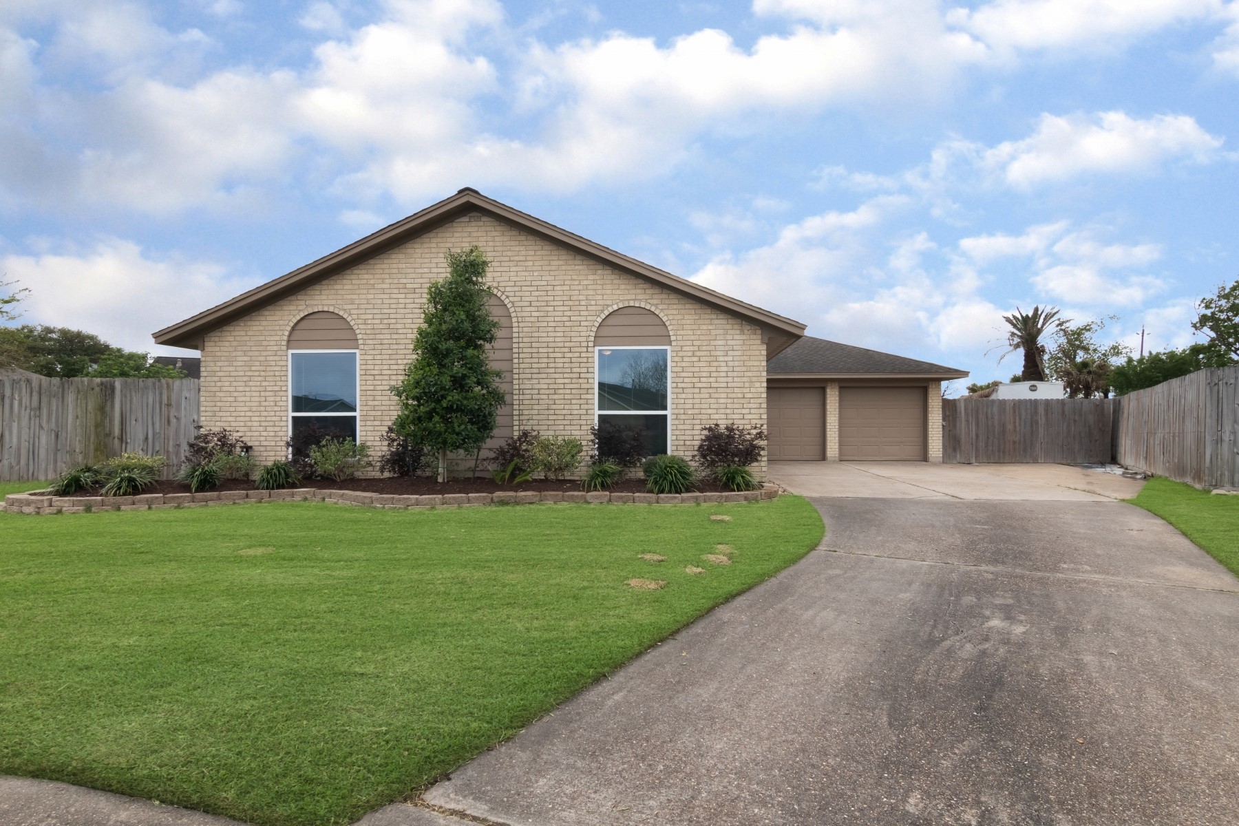 4606 Southampton Court Pasadena TX 77504
