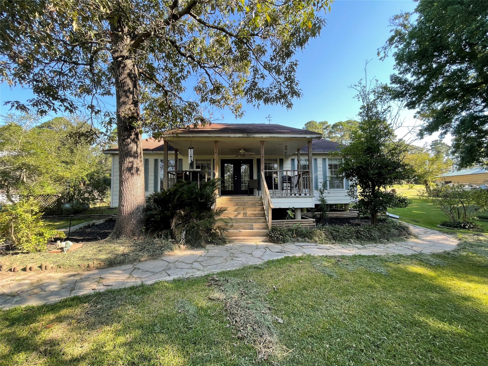 129 W High Line Road Trinity TX 75862