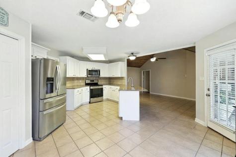408 Aspen Bend Street Crockett TX 75835