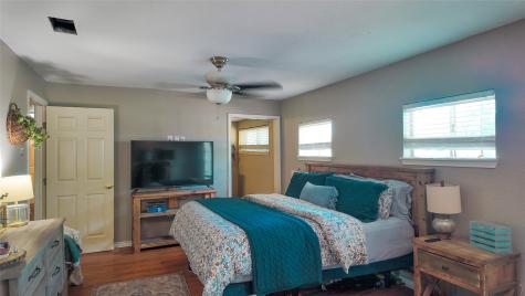 141 Cypress Drive Richwood TX 77531