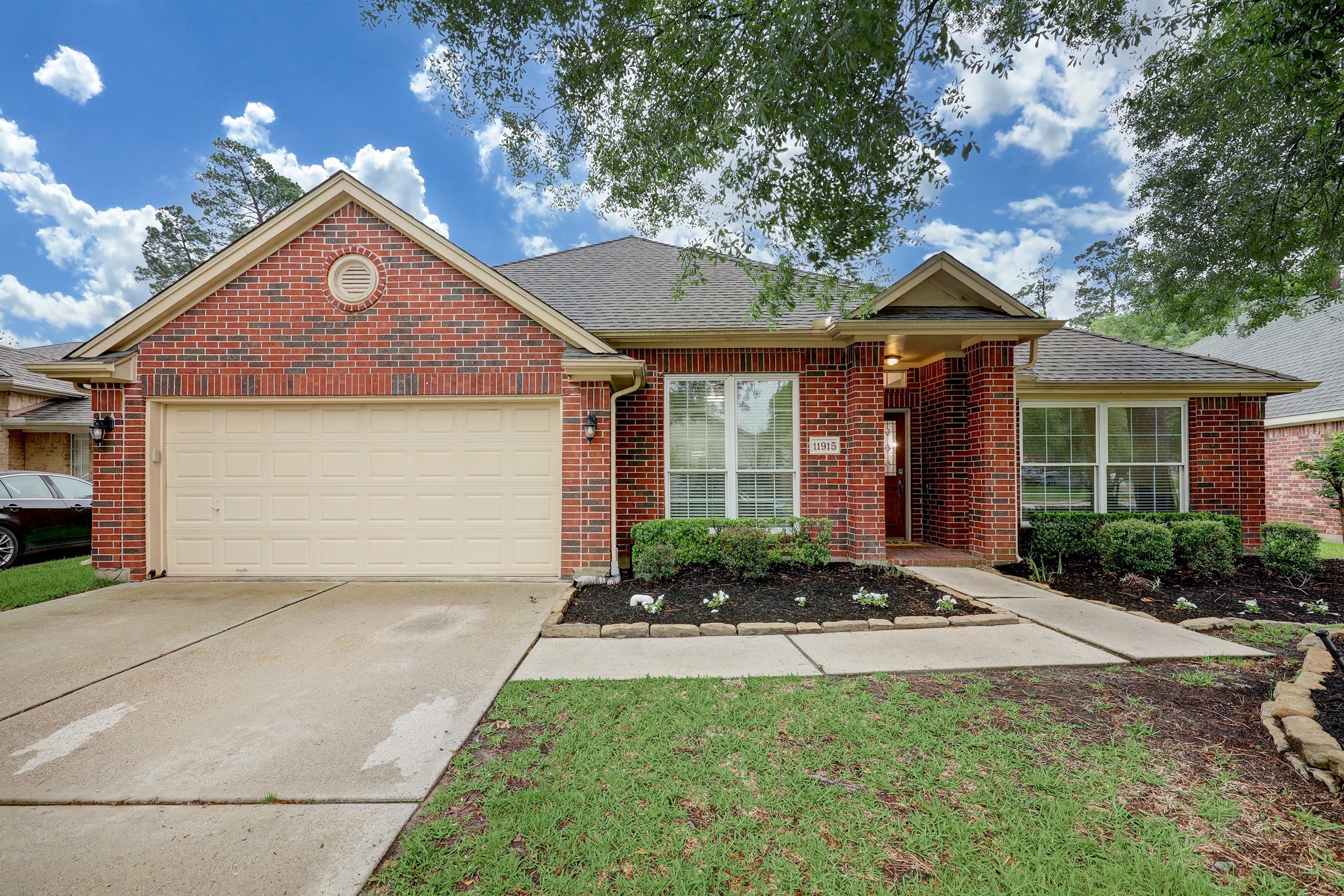 11915 Lakewood Trail Tomball TX 77377
