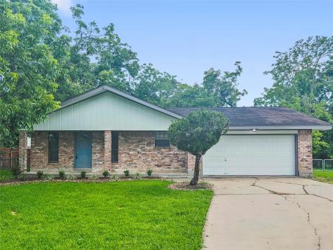 237 San Saba Street Richwood TX 77531