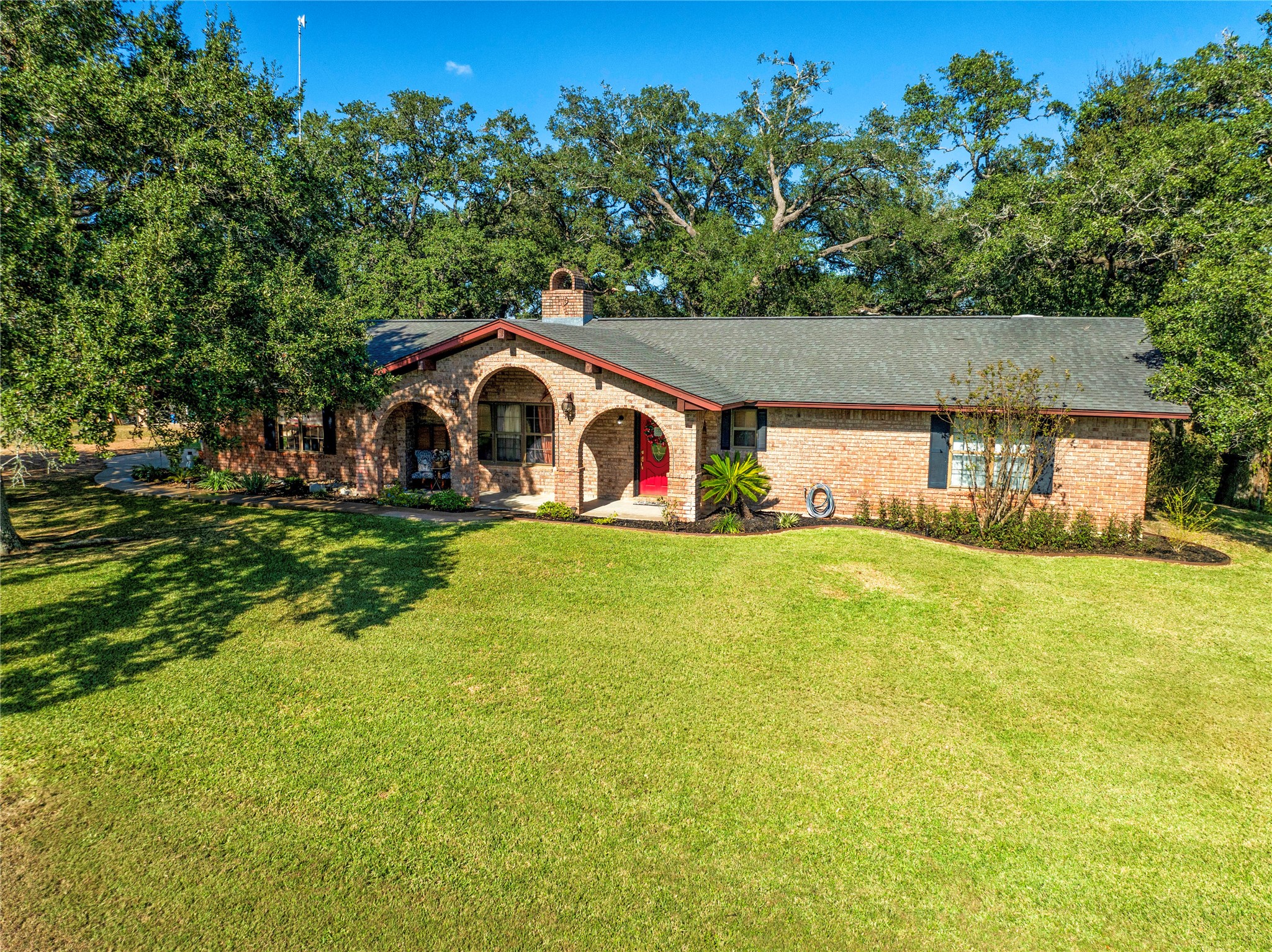 3478 Us Highway 90a W Hallettsville TX 77964