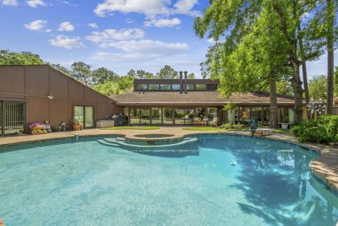 10318 Pine Forest Road Houston TX 77042