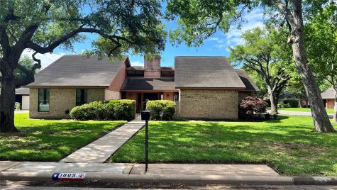 1809 Hawthorn Drive Richmond TX 77469