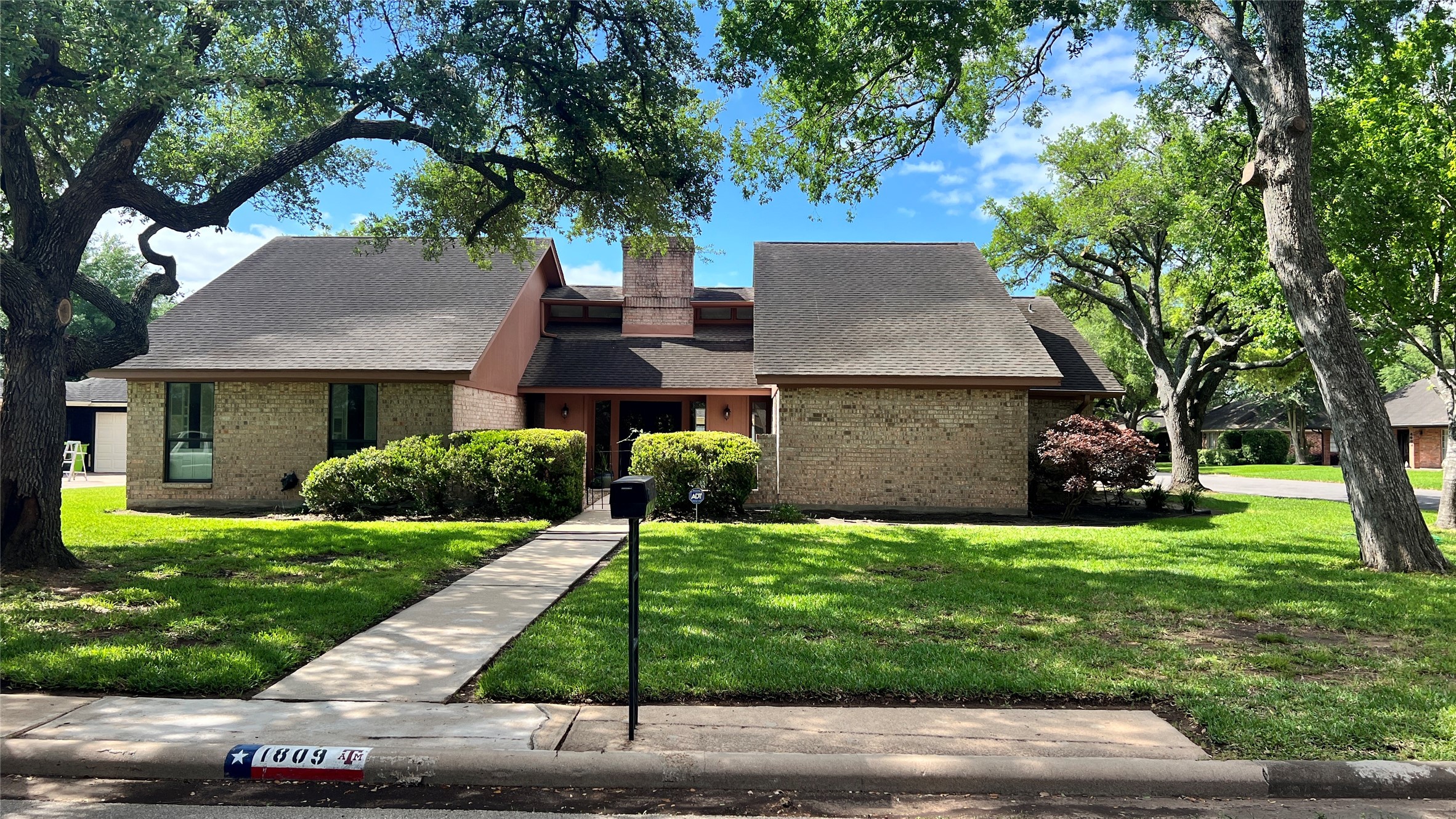 1809 Hawthorn Drive Richmond TX 77469