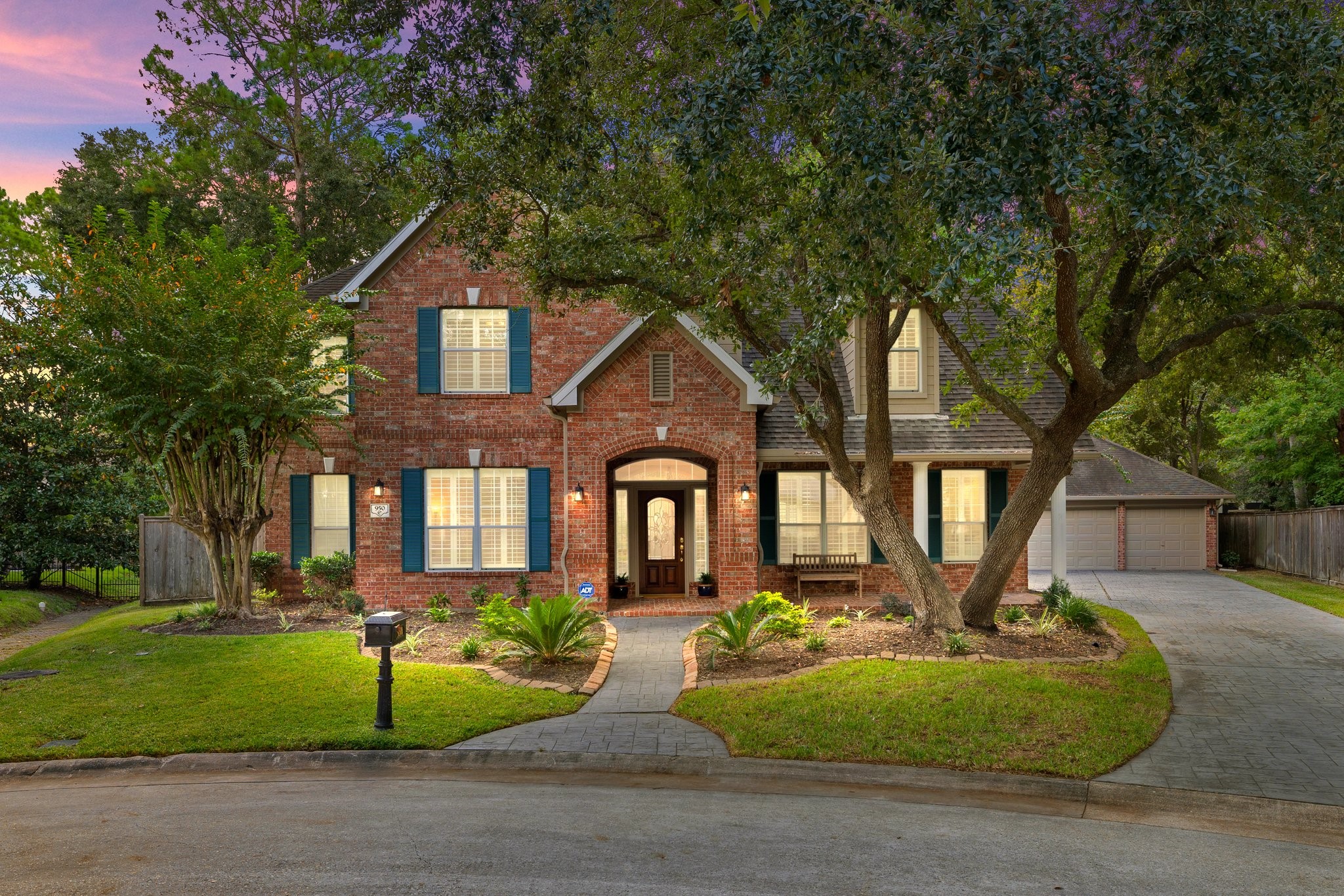 950 Chinquapin Place Houston TX 77094