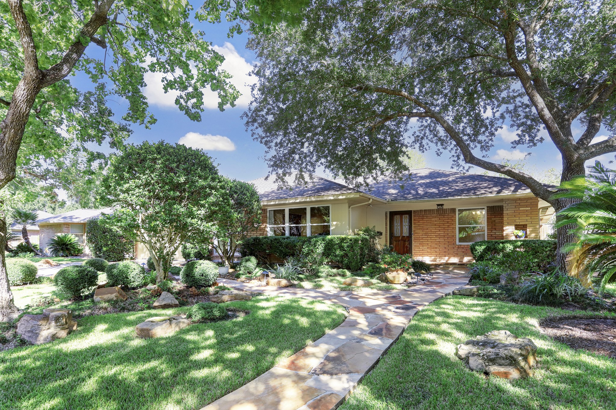 10609 Greenwillow Street Houston TX 77035