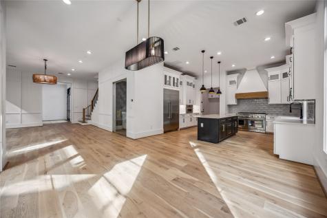 5505 Grand Lake Street Houston TX 77081