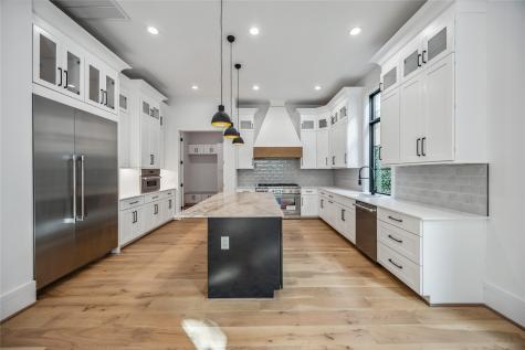 5505 Grand Lake Street Houston TX 77081