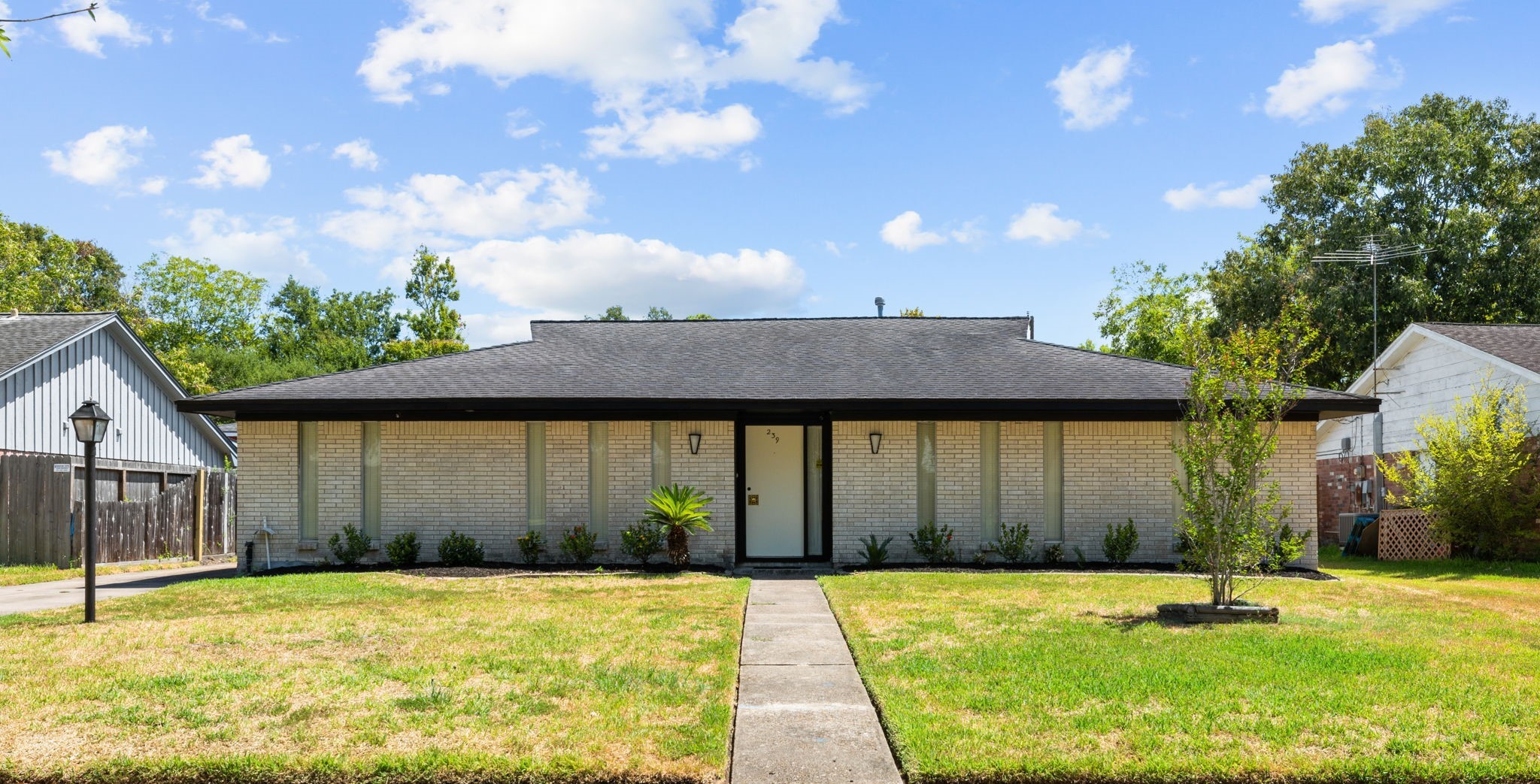 239 Highland Terrace League City TX 77573