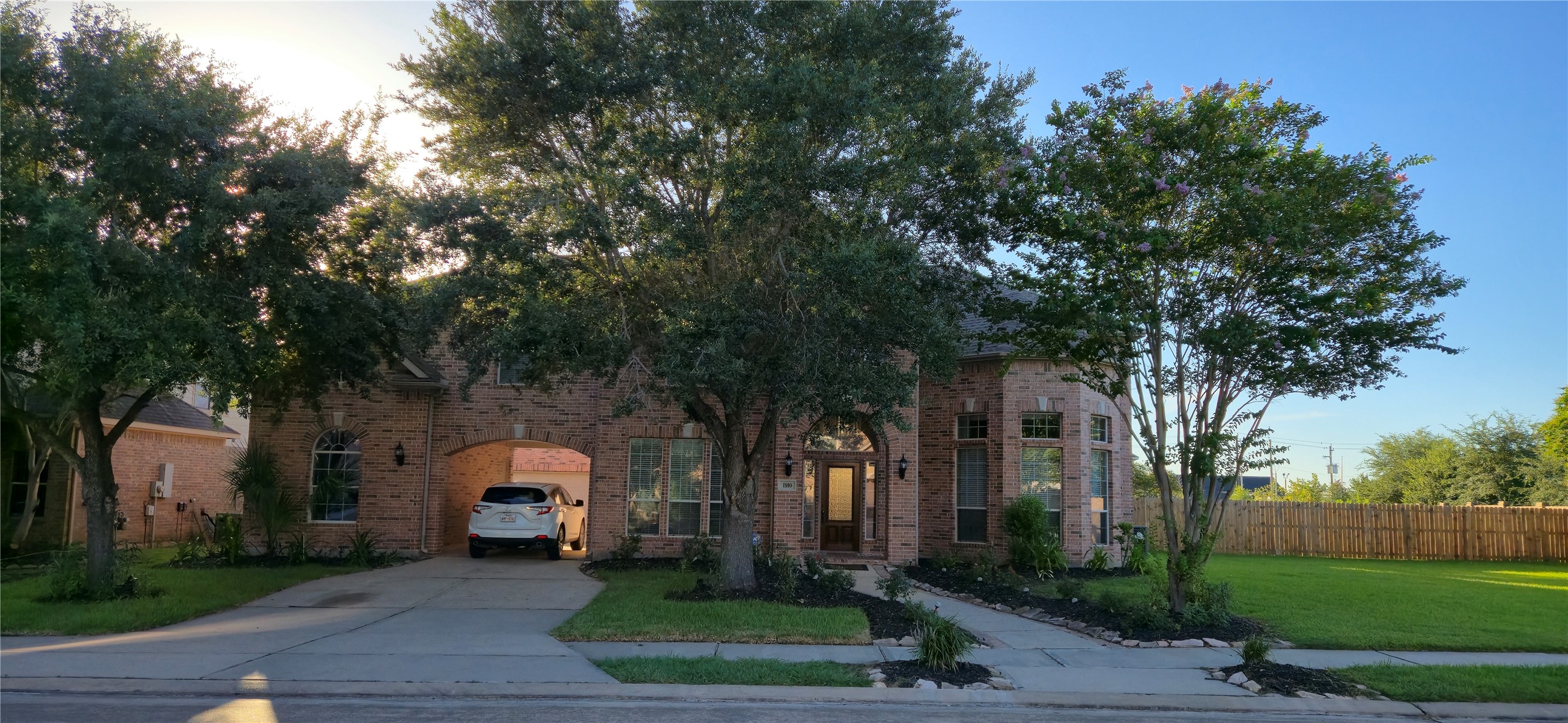 1910 Stable Stone Lane Pearland TX 77581