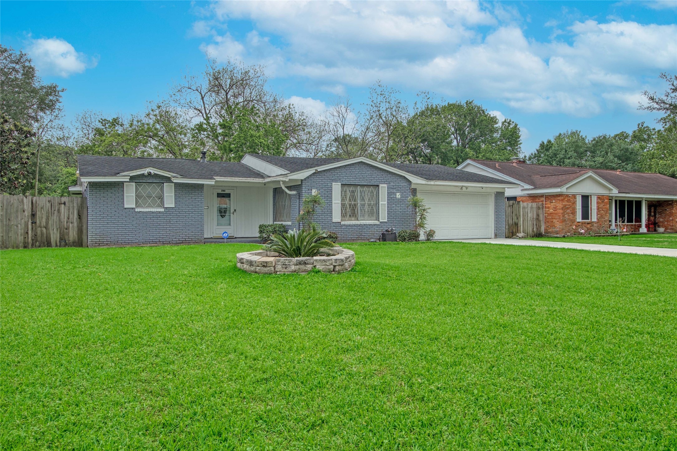 2503 Magnolia Drive La Marque TX 77568