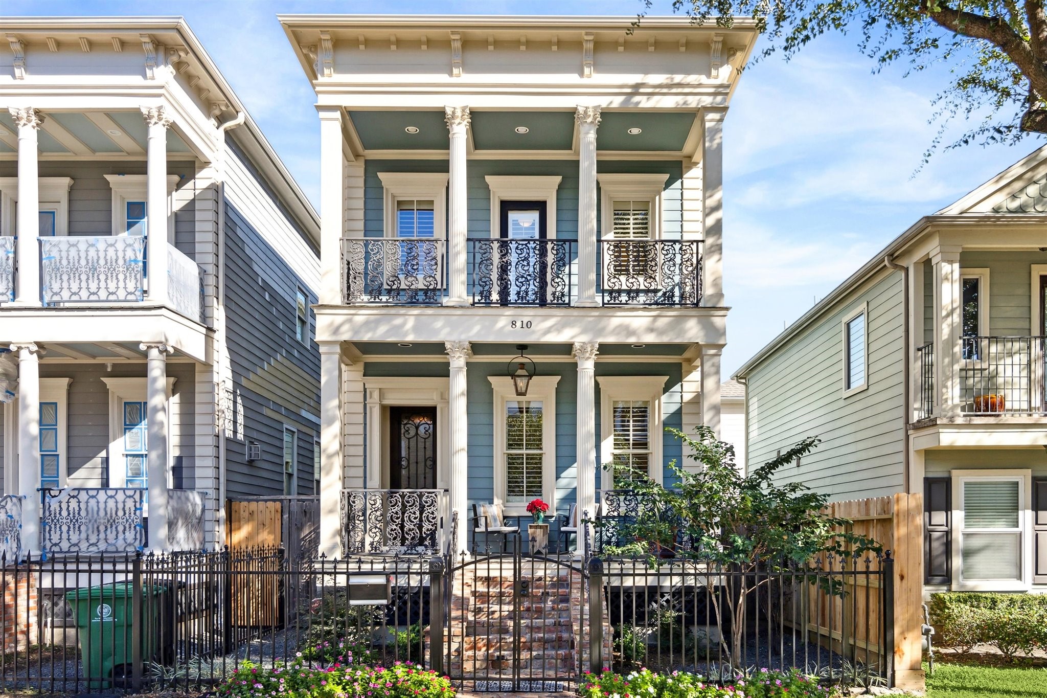 810 Nicholson Street Houston TX 77007