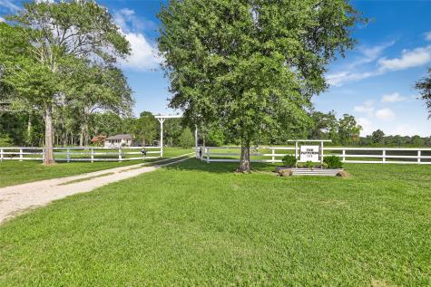 1810 County Road 133 Liberty TX 77575