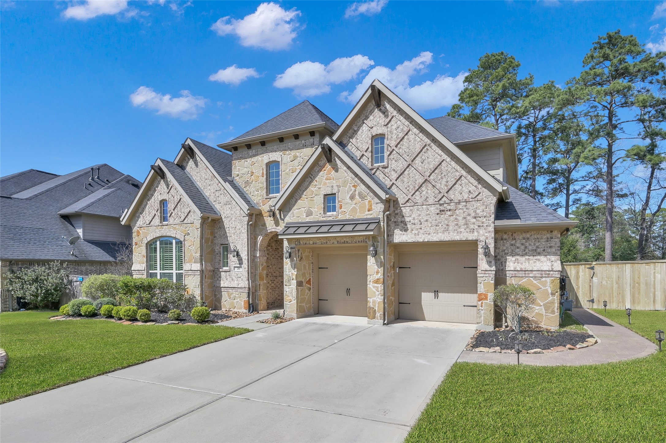 210 Reynosa Court Pinehurst TX 77362